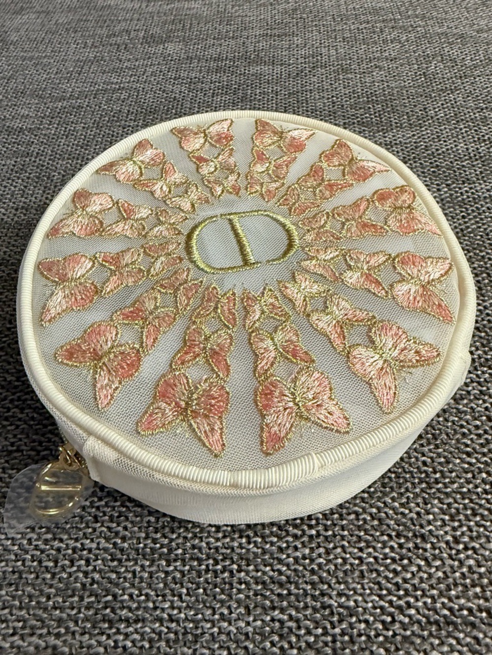 Dior Beauty Mother’s Day Embroidered Butterflies Round Pouch Makeup Bag New - Picture 12 of 17